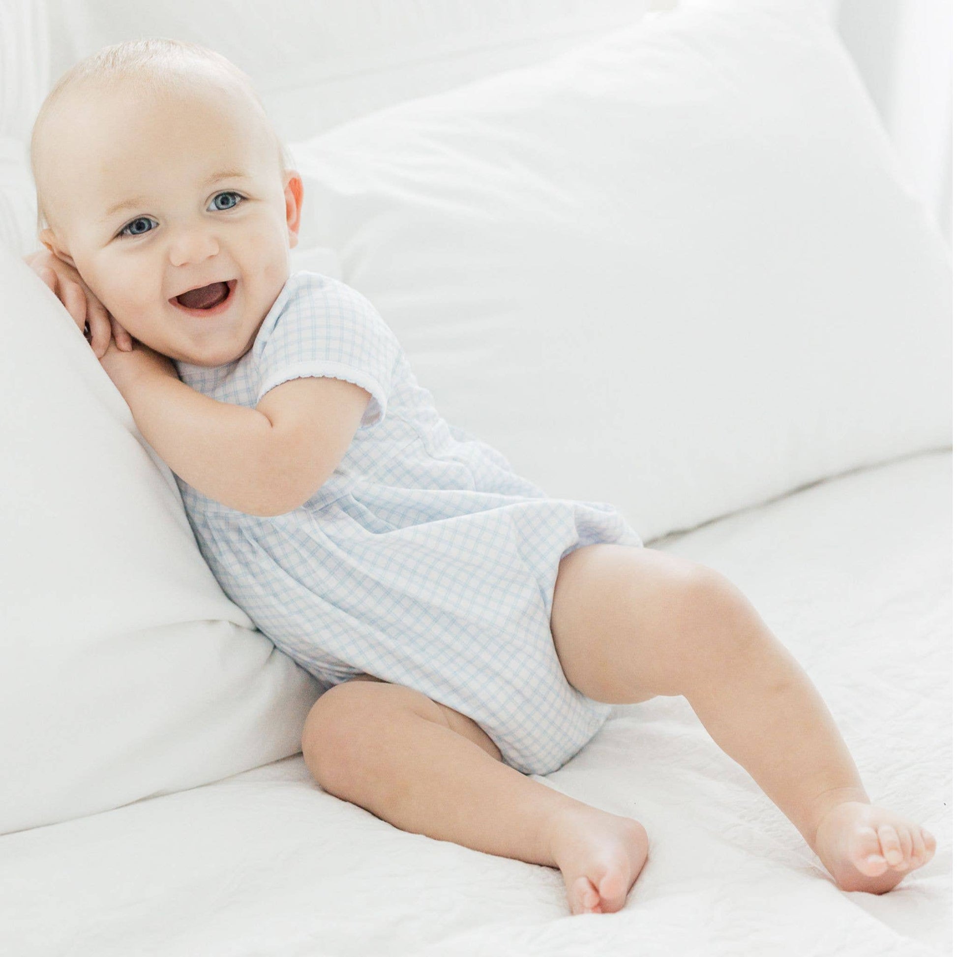 Peek-A-Boo Wishes Bubble - Light Blue Magnolia Baby